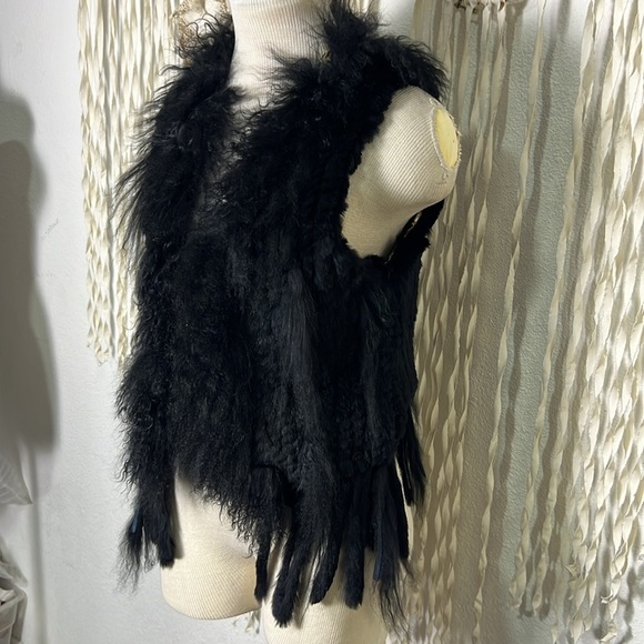 Subtle Luxury Rabbit Fur Vest Size XS/S - Picture 2 of 11